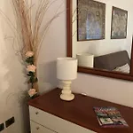 Kindly Roberta Centro Storico Peschiera,lago Relax *