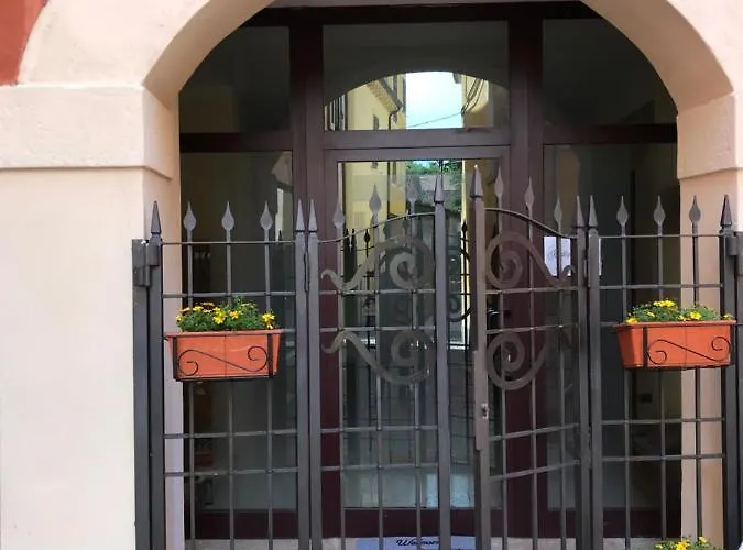 Kindly Roberta Centro Storico Peschiera,lago Relax * بسكييرا ديل غاردا