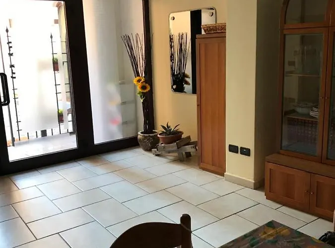 Kindly Roberta Centro Storico Peschiera,lago Relax * بسكييرا ديل غاردا
