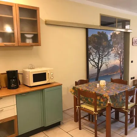 Kindly Roberta Centro Storico Peschiera,lago Relax Holiday home Peschiera del Garda